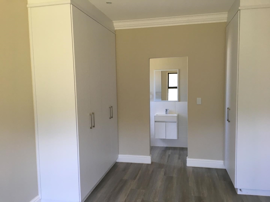 2 Bedroom Property for Sale in Zevenwacht Retirement Village Western Cape